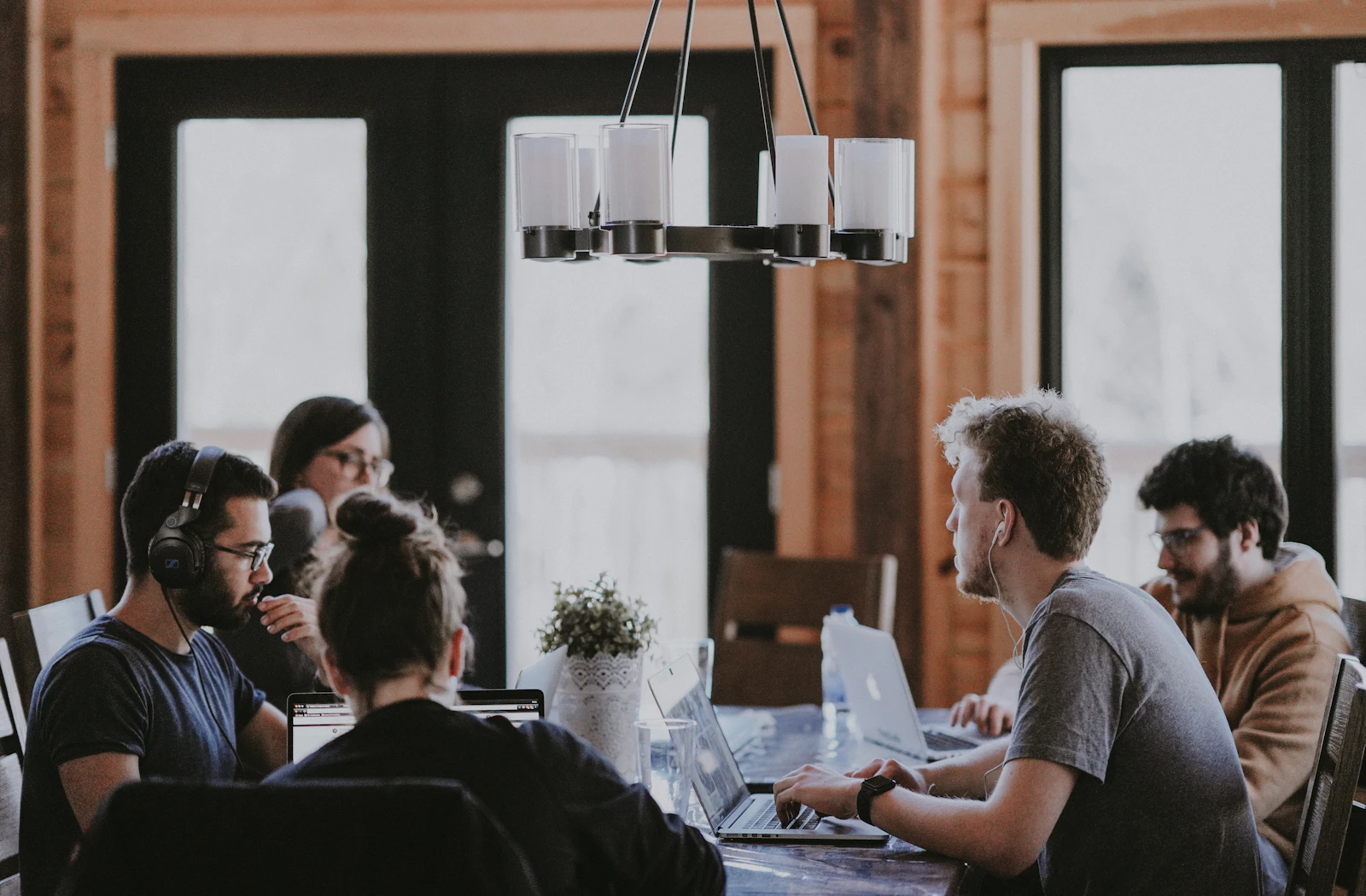 Illustrative work imagery of people collaborating